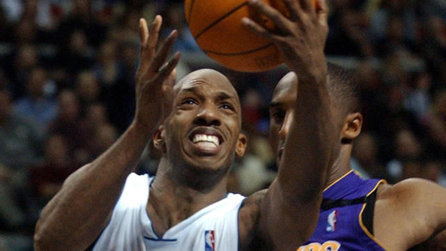 BKN-LAKERS-PISTONS-BILLUPS 