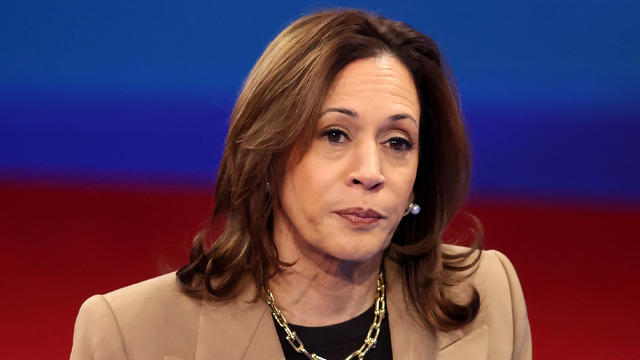 US-VOTE-POLITICS-HARRIS 